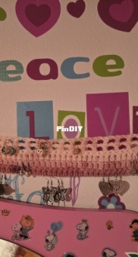 jewelry hanger