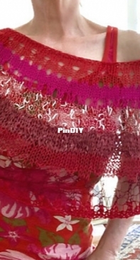 Sian cowl by Petra Breakstone