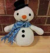Doc McStuffins- Cookie Crumb Crochet - Chilly the Snowman- English
