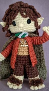 Crafty Tibbles - Christen Stone - Frodo Baggins