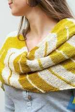 janukke-Japanese Garden Shawl by Jana Huck-German,Italian