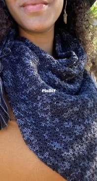Crafting for Weeks - Kelsie Weeks - The Raven Shawl