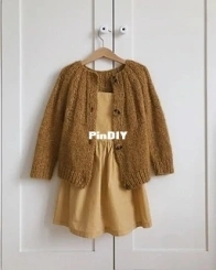 Sunday Cardigan Junior by Mette-Wendelboe Okkels - PetiteKnit - English