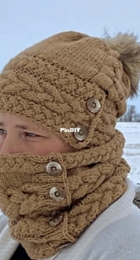 Just Keeping Warm Cowl by Lara Simonson