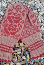 Three Roses Mittens by Eva Skulbru Eriksen -Free