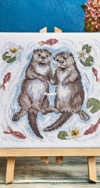 Loving Otters by Jenny Barton from The World of Cross Stitching 370 PCS + XSD