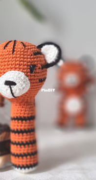 Virkat by By - Lizette - Rattle Tiger - Skallra Tiger - Swedish - Free