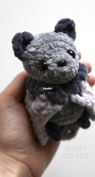 Sweet Softies Co / Sylemns Sweet Softies - Jasmin Wang / Jade King - Pocket Bat