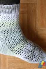 Lacy Spring Socks by Lea Bronnenkant /Lea67000 Designs - English