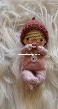 Nina Hookcreations - Aikaterini Nikolaidou - Hope