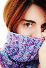 Space Dream cowl by Teresa Sánchez English, Spanish