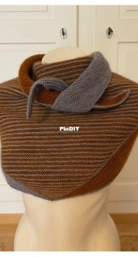 Gefa Shawl by Lisa Holper-Free