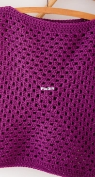 Patons - W796 - Childs Granny Square Top - Free