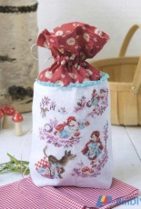 Le Petit Chaperon Rouge from from Creation Point de Croix 62 + Mango - Fables, Contes et Comptines PCS