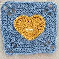 Made by Lisek - Anna Lisek - Heart Granny Square