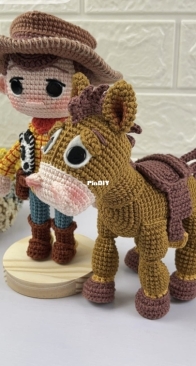 Gil Amigurumi - Gilson Viana - Bullseye - Bala no alvo - Potuguese