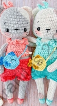 One and two company - Carolina Guzman - Rag doll series - Kora the Kitty - English, Spanish, Dutch, French and German