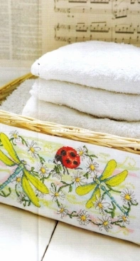 Fresh as a Daisy - Spring Basket by Durene Jones from Cross Stitch Gold 109 XSD