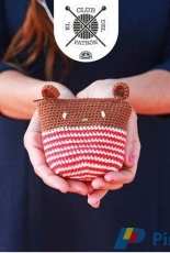 Ameskeria-Leire Villar- Bear purse- Spanish