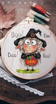 StitchNastya Spooky sheep by Anastasia Soloshenko