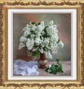 Levron - White Lilacs