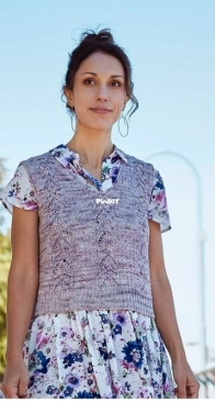Virginia Top by Joji Locatelli