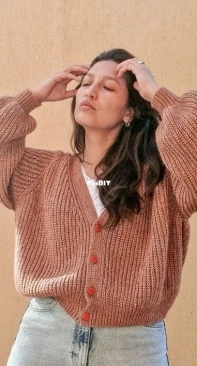 Colores Santos Crochet - Gisela Elizabeth Cejas - Lazy Cardigan - Spanish