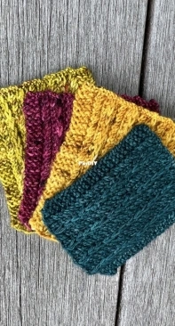 Doric Pocket Comfort by Liz Sedmak-Free