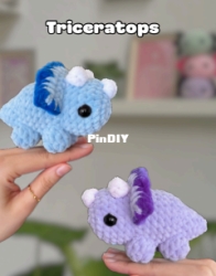Didis Plushies - Didisplushies - Didi - Diana Figueroa Ugarte - Triceratops