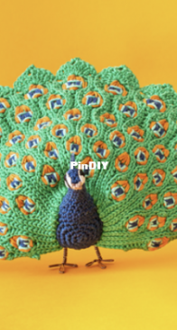 Stellas Yarn Universe - Stella Sharafi or Stella Taubenheim - Peacock