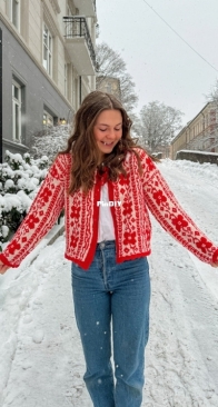 Belle cardigan by Runa Sommerfelt - Runastrikk