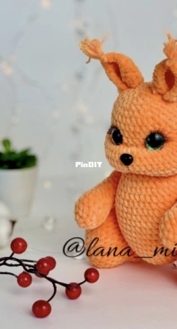 Lana Crochet Pattern - Lana Mi Toys - Irene / Irina Ilinova - Squirrel
