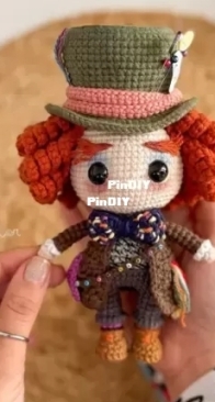 Enlinhar - Chapeleiro Maluco - Portuguese
