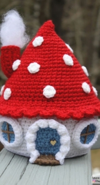 Bugburrypond - Laura Jaworski - The Mushroom Cottage - Free