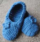 Fitted Slippers Crochet Pattern by Lorene