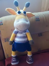 nauty giraffe
