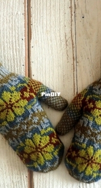 Temptation Mittens by Traci Scott-Free