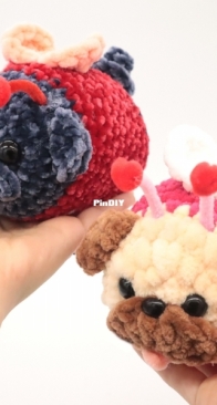 Stringy Ding Ding - Olive - Love Pugs Amigurumi - Free