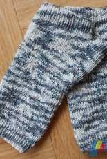 Curvy Road Mitts by Lea Bronnenkant/ Lea67000 Designs-English