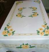tablecloth flowers