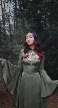 Cascading Sleeve Shrug - Kiana Bonollo - English