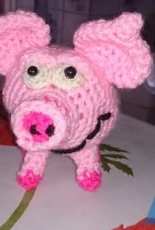 Little pig with a 4 leaf cover.