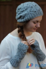 Trieste Hat and Mitts by Corrina Ferguson/PicnicKnits