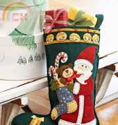 Artesanto & Cia-Bota de natal em feltro com aplicação/Free Pattern/Brasilian