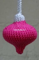 Haakbaak - Marjolein Flick - Flat Christmas Tree Bauble - Russian - Free