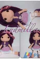 amigurumi doll