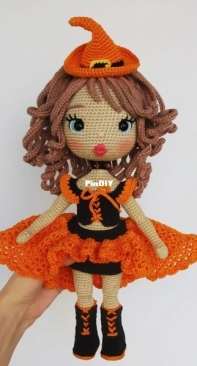 Crochet Pattern World - Annea Leolea - Halloween outfit for Astrid