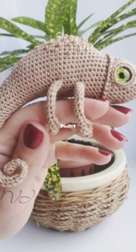 Viktoria Ivanova - Chameleon - Russian - Free