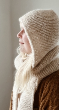 Holly Scarf by Rikke Ørum