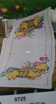 Svarta Faret 0725 Easter Tablerunner XSD